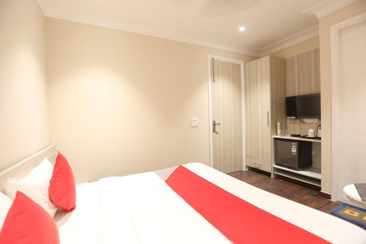 Oyo 43009 The Palm Green Hotel Indraprast Ngoại thất bức ảnh