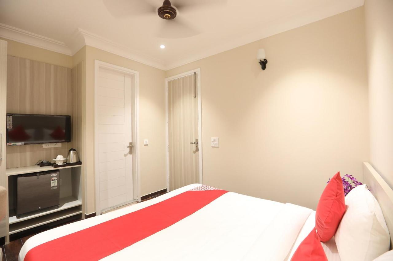 Oyo 43009 The Palm Green Hotel Indraprast Ngoại thất bức ảnh