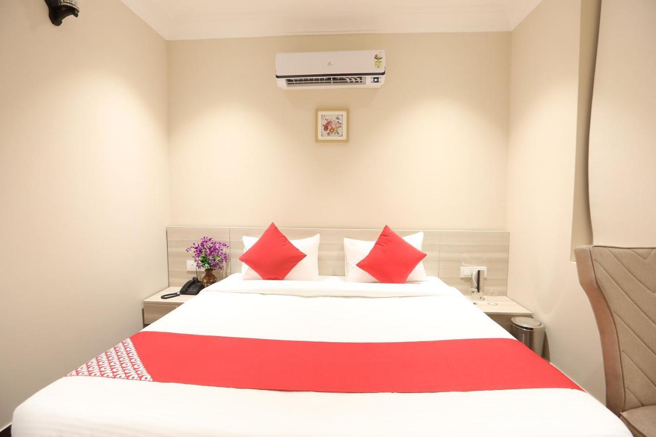 Oyo 43009 The Palm Green Hotel Indraprast Ngoại thất bức ảnh